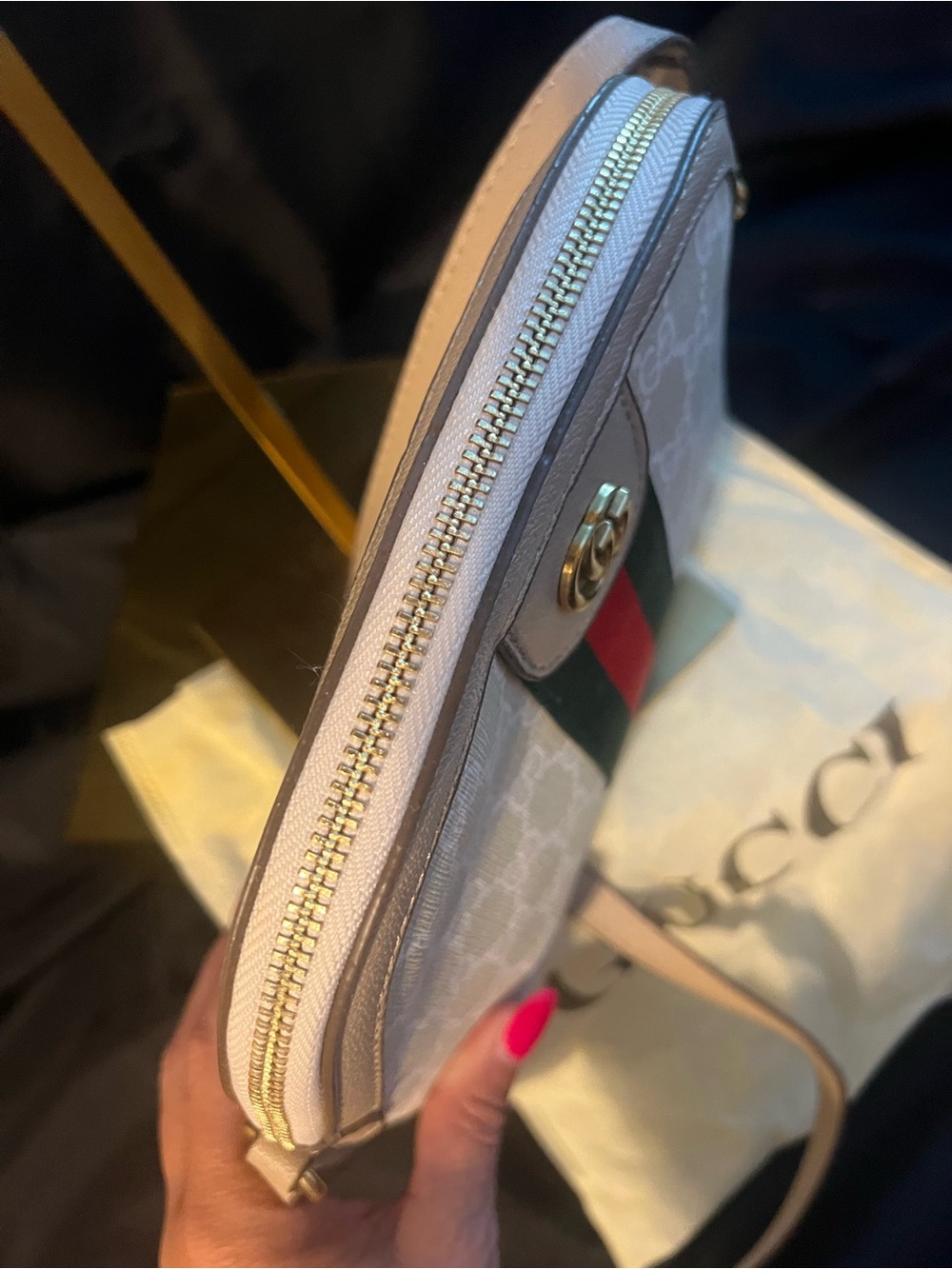 Gucci Beige GG Supreme Crossbody with Red and Green Web Stripe Dust Bag Included - Picture 10 of 14